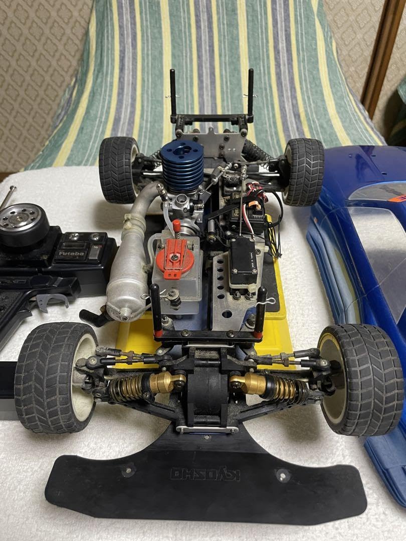 京商 GP-10 （ボディー/32GT-R , エンジン/OS製CZ11に変更)